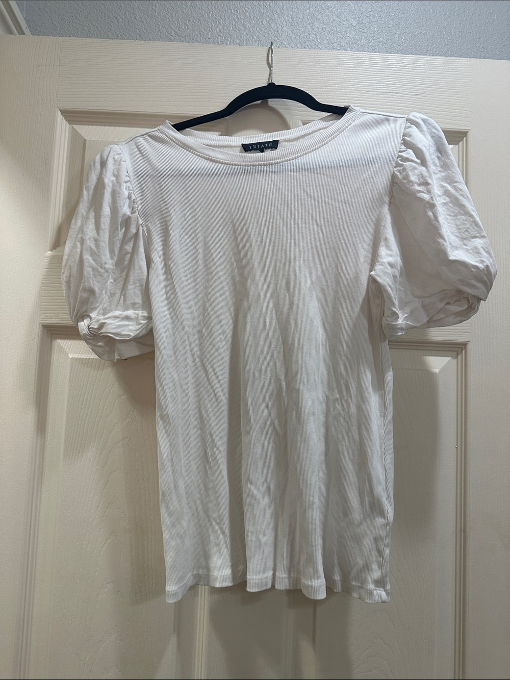 1. State White Puff Sleeve Short Sleeve Tee
